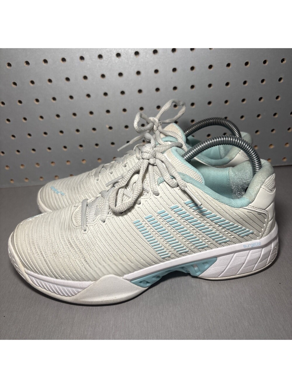 K-Swiss Hypercourt Express 2 Tennis Pickleball Shoes Womens Sz 9.5 White Blue - Picture 2 of 14